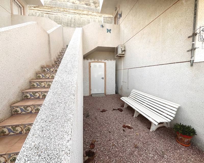 2 sovrum Lägenhet till salu i Ciudad Quesada med pool - 170 000 € (Ref: 10009803)