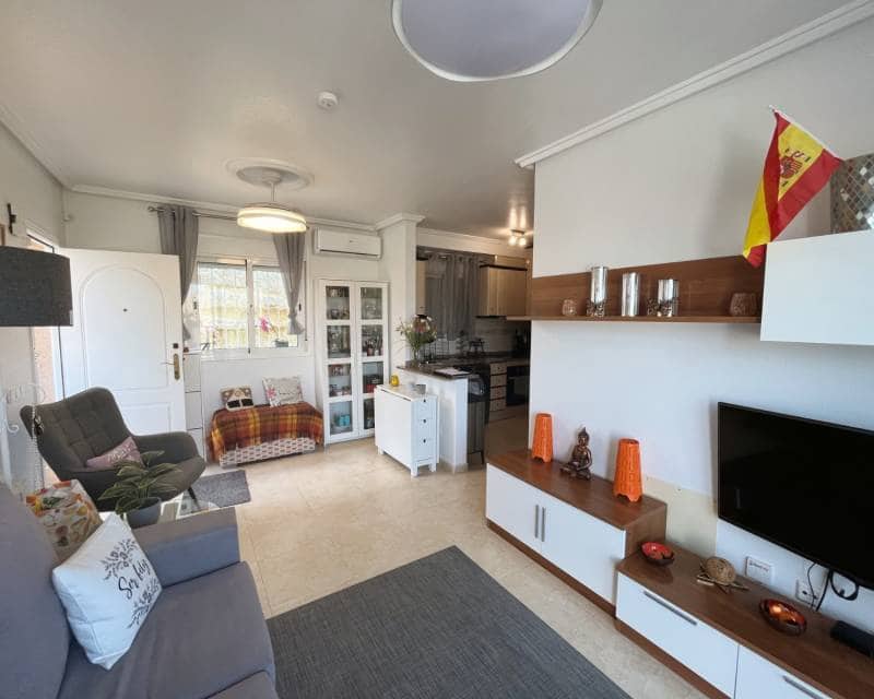 2 sovrum Lägenhet till salu i Ciudad Quesada med pool - 170 000 € (Ref: 10009803)