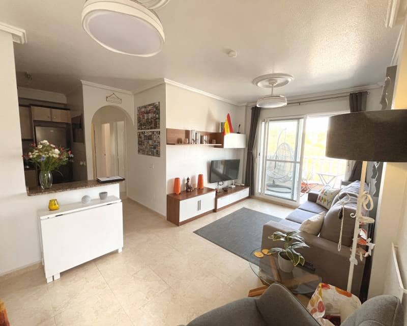 2 sovrum Lägenhet till salu i Ciudad Quesada med pool - 170 000 € (Ref: 10009803)