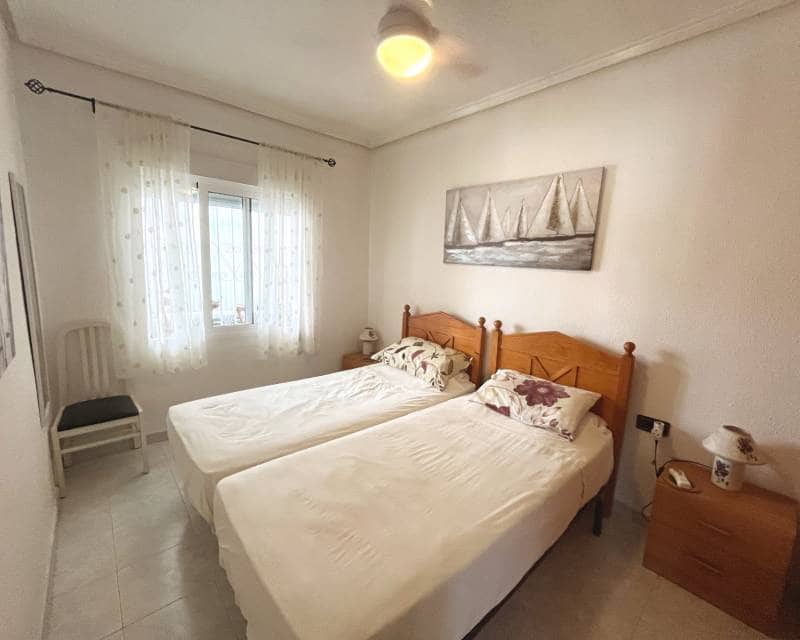 2 Zimmer Bungalow zu verkaufen in Ciudad Quesada mit Pool - 165.000 € (Ref: 10019663)