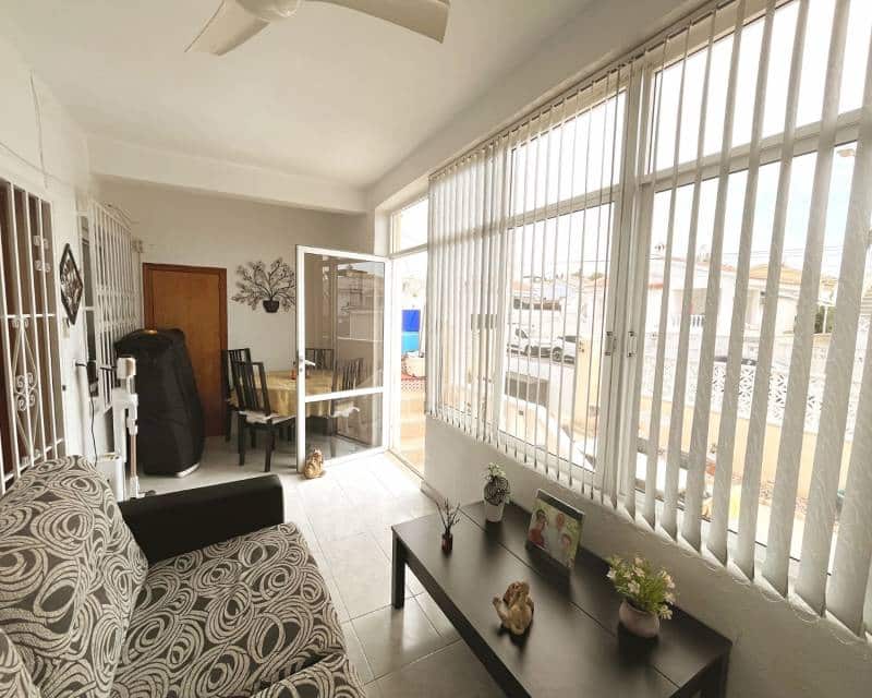 2 Zimmer Bungalow zu verkaufen in Ciudad Quesada mit Pool - 165.000 € (Ref: 10019663)