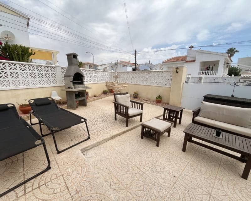 2 Zimmer Bungalow zu verkaufen in Ciudad Quesada mit Pool - 165.000 € (Ref: 10019663)