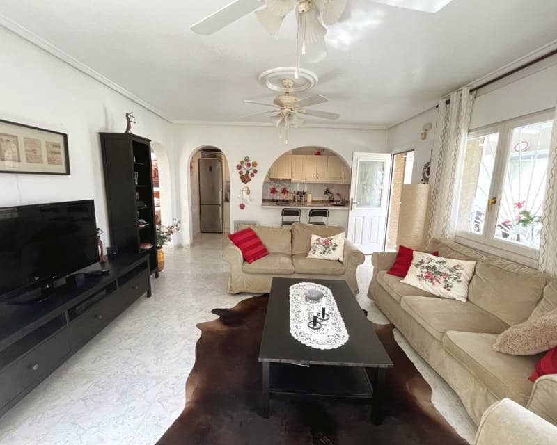4 chambre Villa/Maison à vendre à Ciudad Quesada avec piscine garage - 355 000 € (Ref: 10023038)
