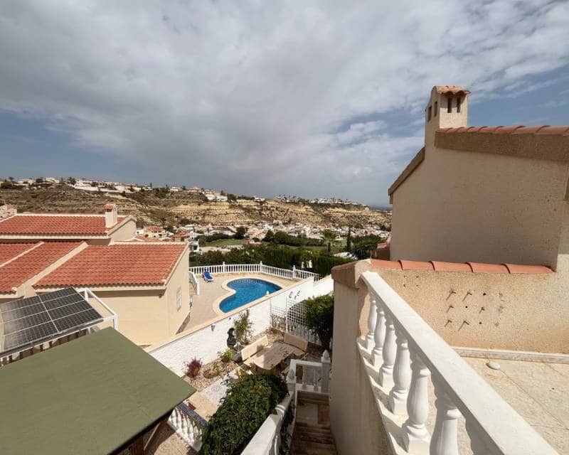 4 chambre Villa/Maison à vendre à Ciudad Quesada avec piscine garage - 355 000 € (Ref: 10023038)