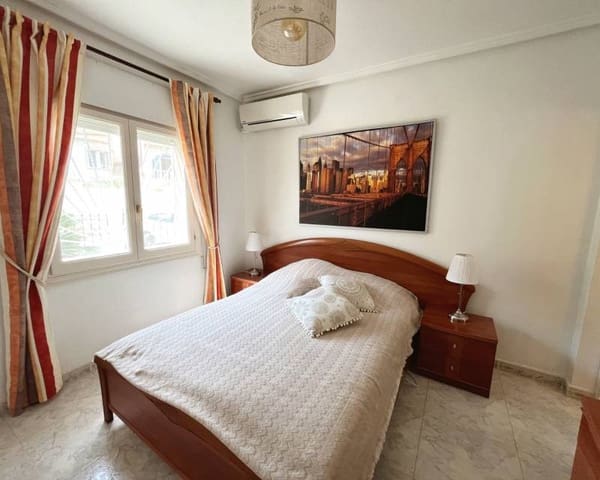 4 chambre Villa/Maison à vendre à Ciudad Quesada, Rojales avec piscine garage - 355 000 € (Ref: 10023038)
