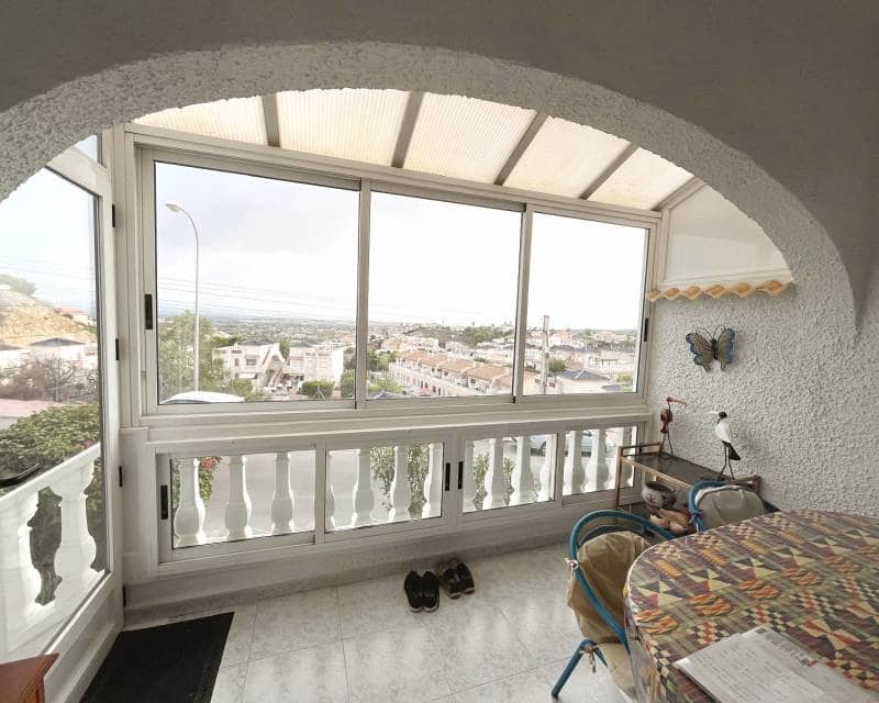 3 slaapkamer Halfvrijstaande villa te koop in Ciudad Quesada met zwembad - € 255.000 (Ref: 10035765)
