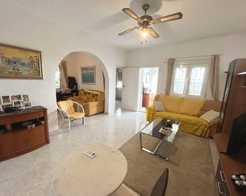 3 slaapkamer Halfvrijstaande villa te koop in Ciudad Quesada met zwembad - € 255.000 (Ref: 10035765)