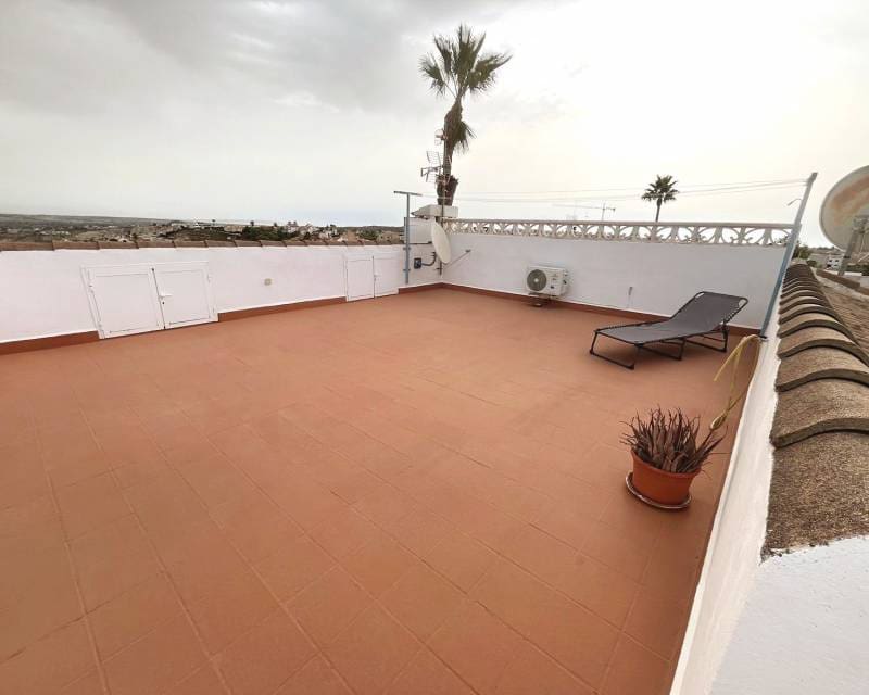 3 slaapkamer Halfvrijstaande villa te koop in Ciudad Quesada met zwembad - € 255.000 (Ref: 10035765)