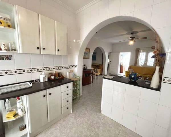 3 bedroom Semi-detached Villa for sale in Ciudad Quesada, Rojales with pool - € 255,000 (Ref: 10035765)