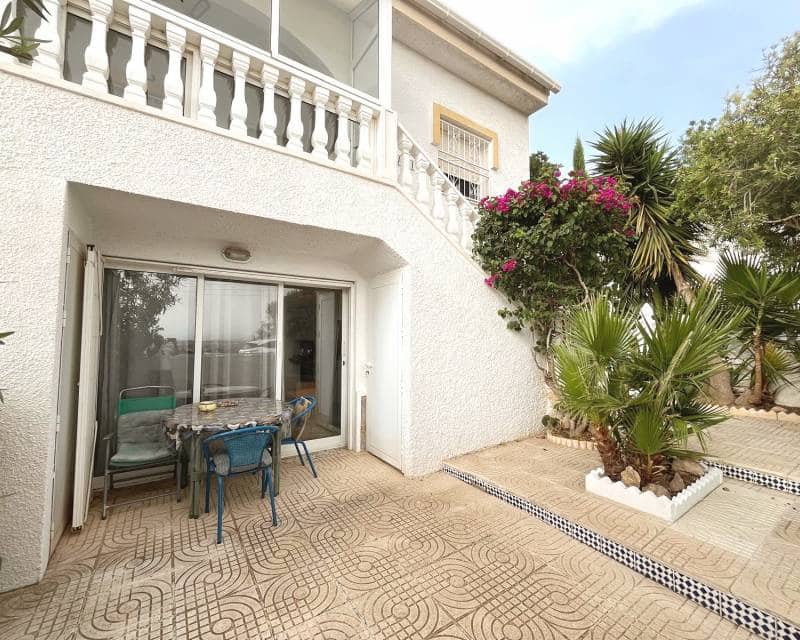 3 slaapkamer Halfvrijstaande villa te koop in Ciudad Quesada met zwembad - € 255.000 (Ref: 10035765)