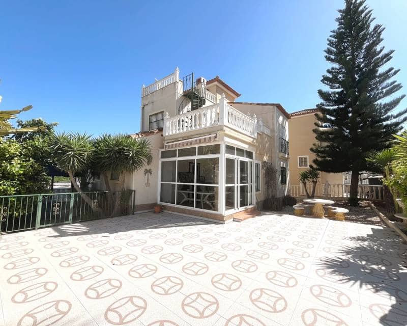 Chalet de 3 habitaciones en Algorfa en venta con piscina - 255.000 € (Ref: 10055790)