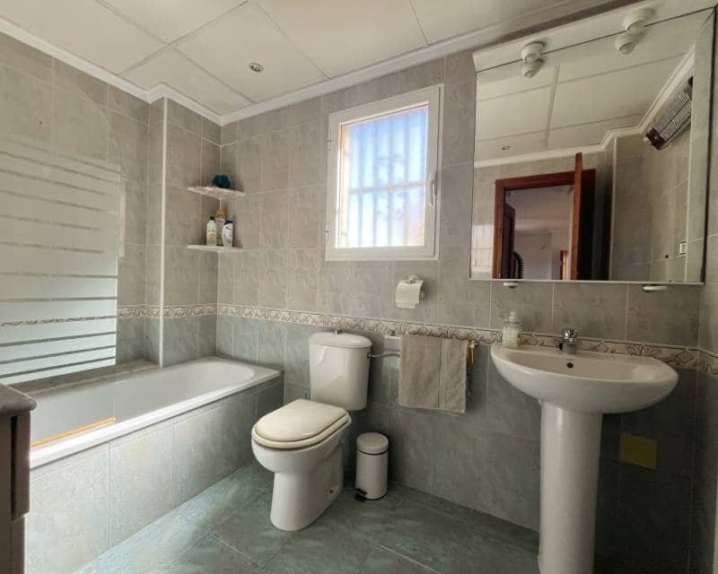 Chalet de 3 habitaciones en Algorfa en venta con piscina - 255.000 € (Ref: 10055790)