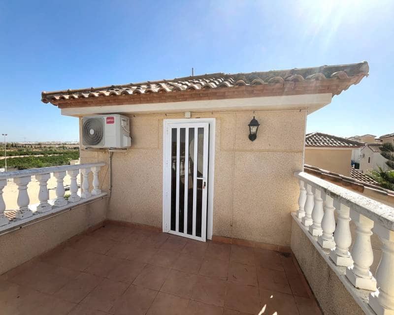Chalet de 3 habitaciones en Algorfa en venta con piscina - 255.000 € (Ref: 10055790)