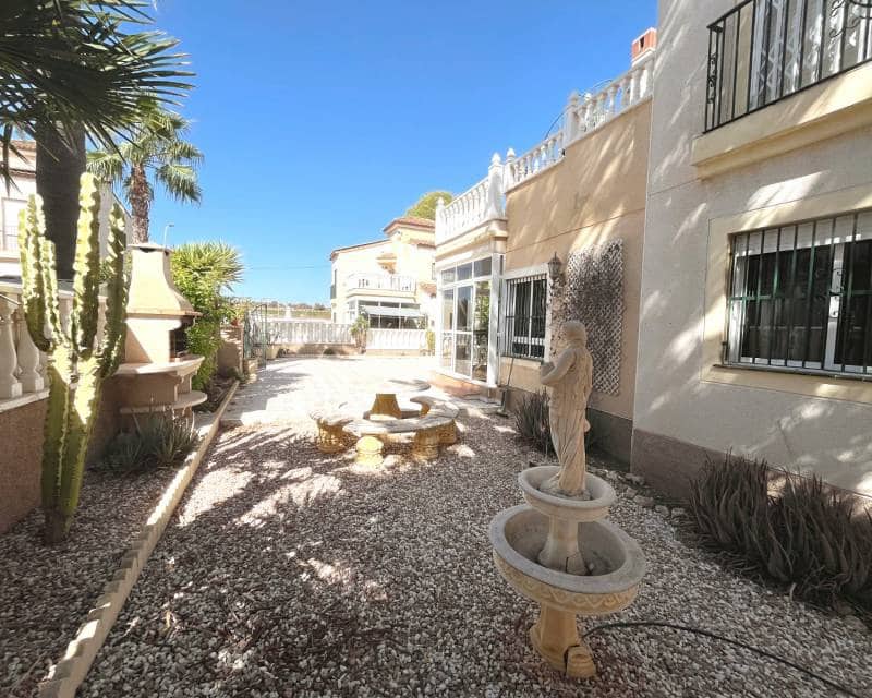 Chalet de 3 habitaciones en Algorfa en venta con piscina - 255.000 € (Ref: 10055790)