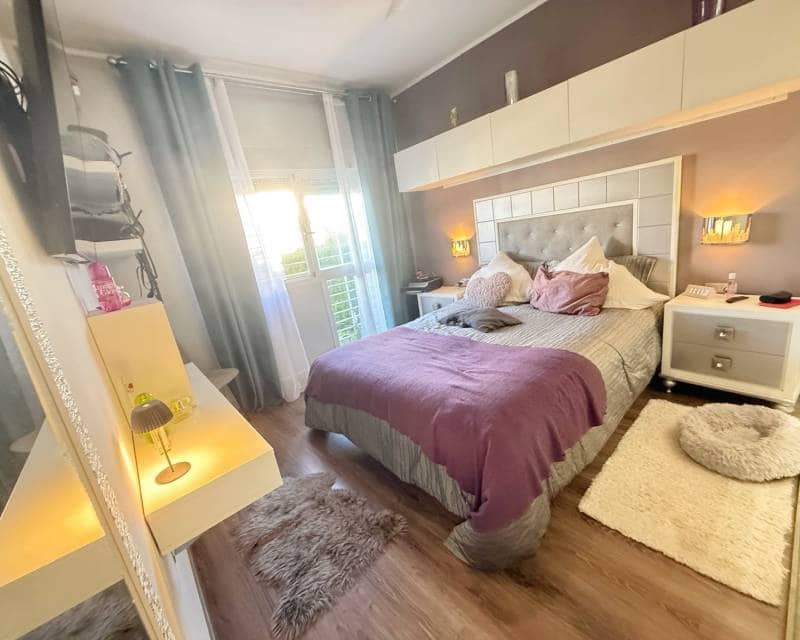 2 camera da letto Bungalow in vendita in Pueblo Bravo con piscina garage - 320.000 € (Rif: 10106373)