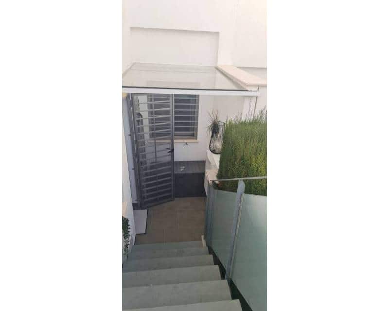 2 camera da letto Bungalow in vendita in Pueblo Bravo con piscina garage - 320.000 € (Rif: 10106373)