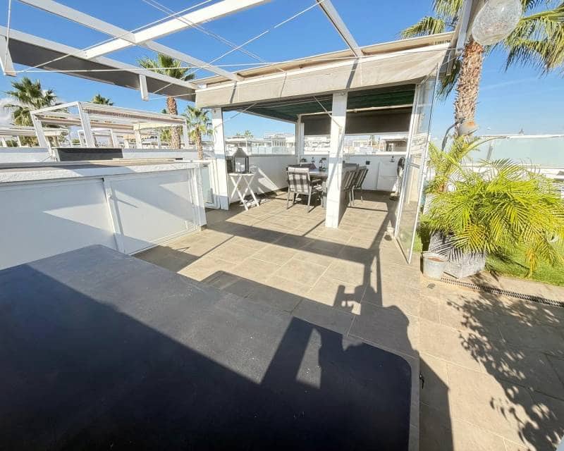 2 camera da letto Bungalow in vendita in Pueblo Bravo con piscina garage - 320.000 € (Rif: 10106373)