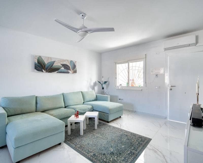 2 sovrum Radhus till salu i Benijofar med pool - 205 000 € (Ref: 10111917)