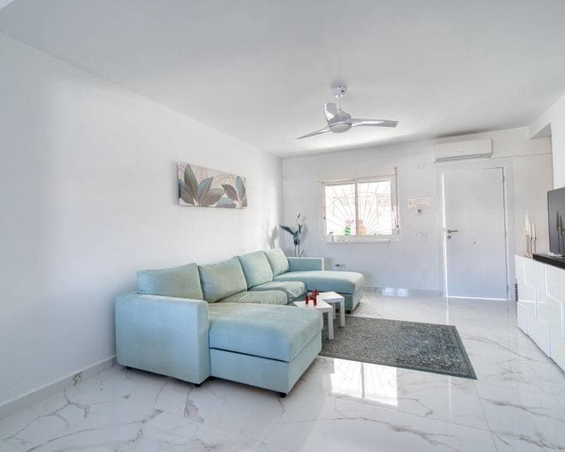 2 sovrum Radhus till salu i Benijofar med pool - 205 000 € (Ref: 10111917)