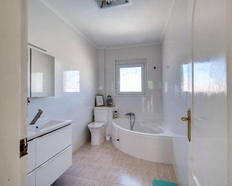 2 sovrum Radhus till salu i Benijofar med pool - 205 000 € (Ref: 10111917)