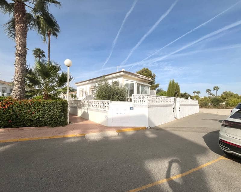 3 camera da letto Bungalow in vendita in Pueblo Bravo con piscina - 265.000 € (Rif: 10113462)