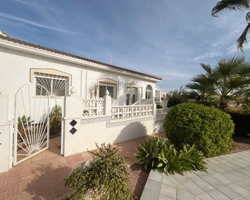 3 camera da letto Bungalow in vendita in Pueblo Bravo con piscina - 265.000 € (Rif: 10113462)