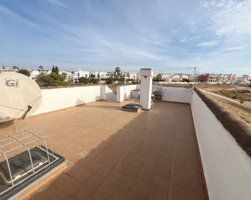 3 camera da letto Bungalow in vendita in Pueblo Bravo con piscina - 265.000 € (Rif: 10113462)