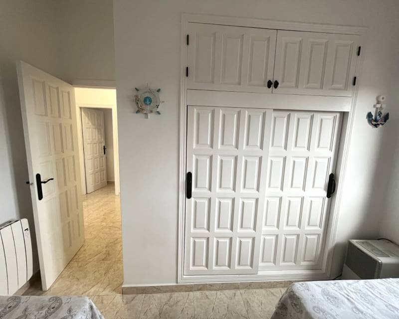 3 soveværelse Villa til salg i Daya Vieja med swimmingpool garage - € 650.000 (Ref: 10130702)