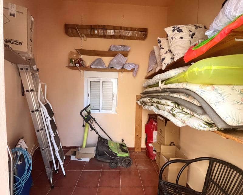 3 soveværelse Villa til salg i Daya Vieja med swimmingpool garage - € 650.000 (Ref: 10130702)