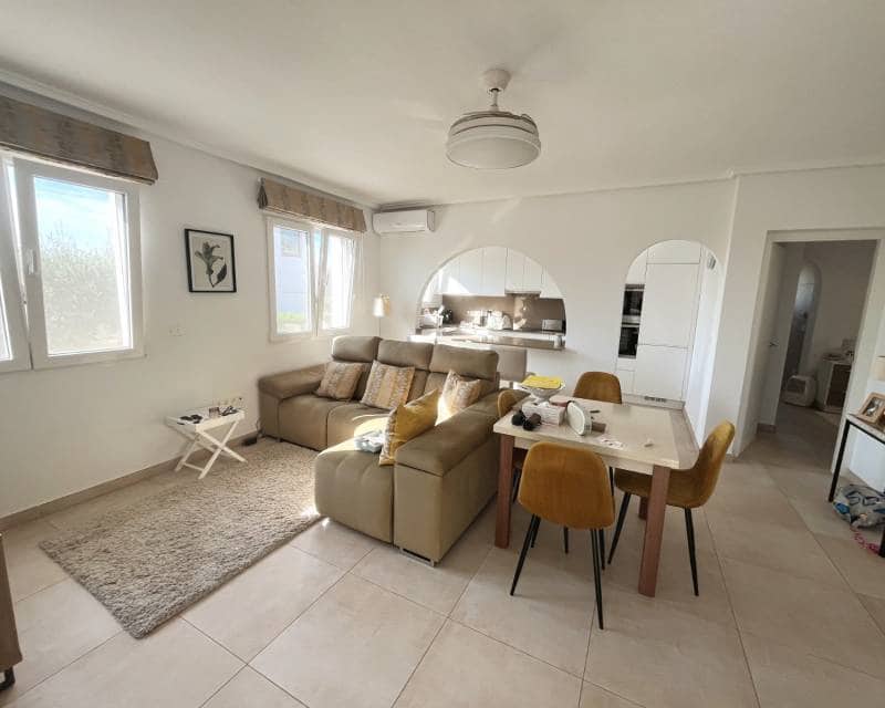 3 soverom Villa til salgs i Ciudad Quesada med svømmebasseng garasje - € 495 000 (Ref: 10153886)