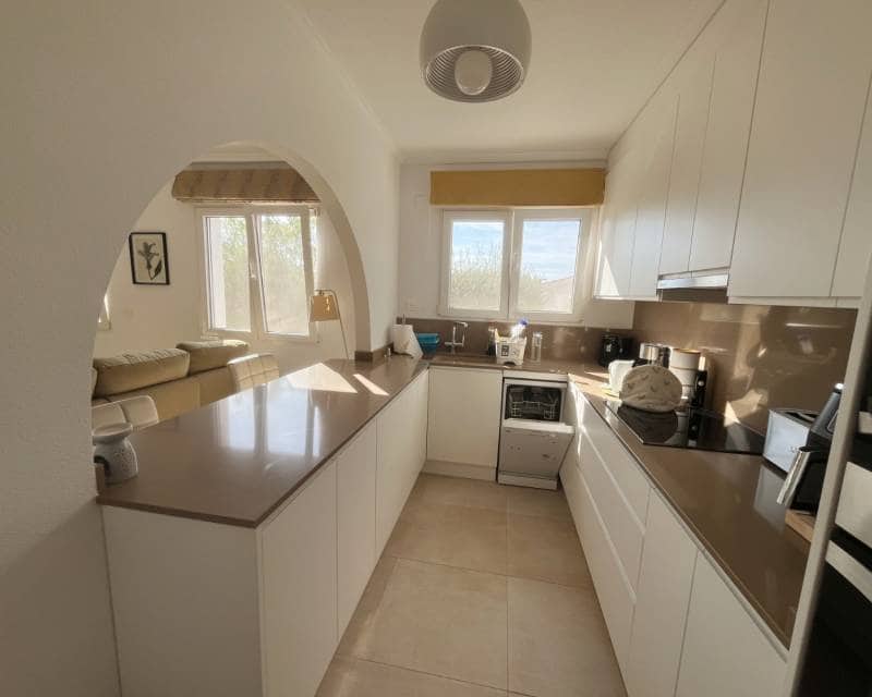 3 soverom Villa til salgs i Ciudad Quesada med svømmebasseng garasje - € 495 000 (Ref: 10153886)