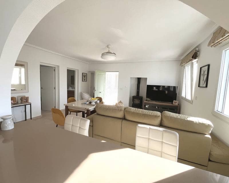 3 soverom Villa til salgs i Ciudad Quesada med svømmebasseng garasje - € 495 000 (Ref: 10153886)