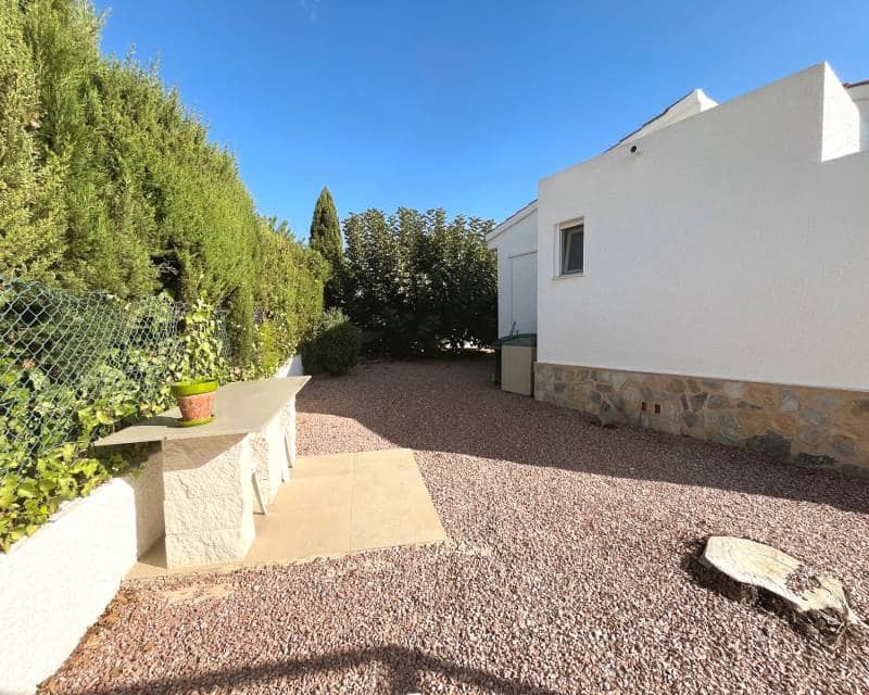 3 soverom Villa til salgs i Ciudad Quesada med svømmebasseng garasje - € 495 000 (Ref: 10153886)