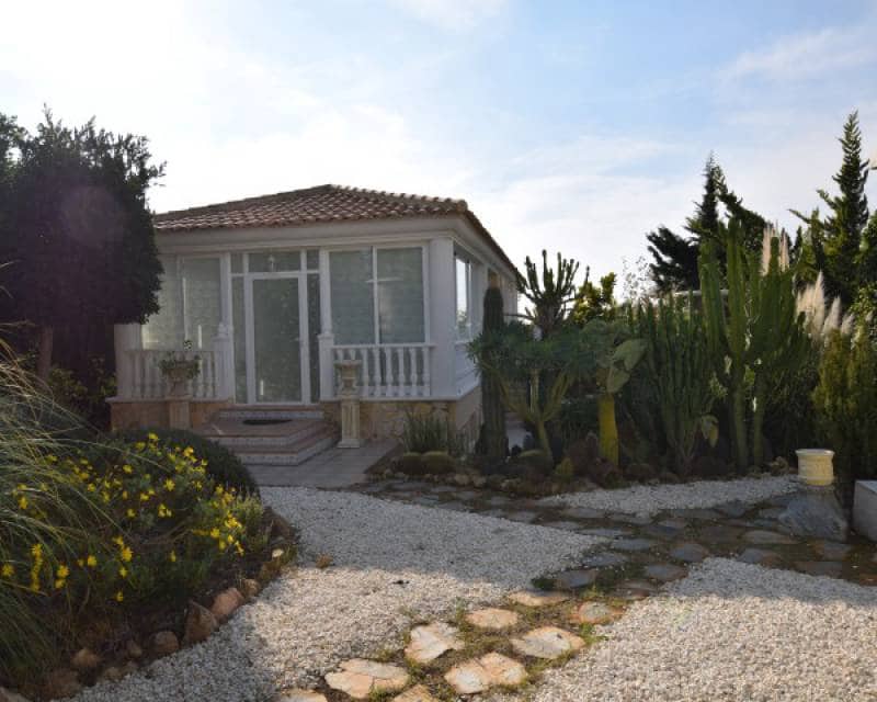 5 bedroom Villa for sale in Ciudad Quesada with pool garage - € 890,000 (Ref: 4338481)