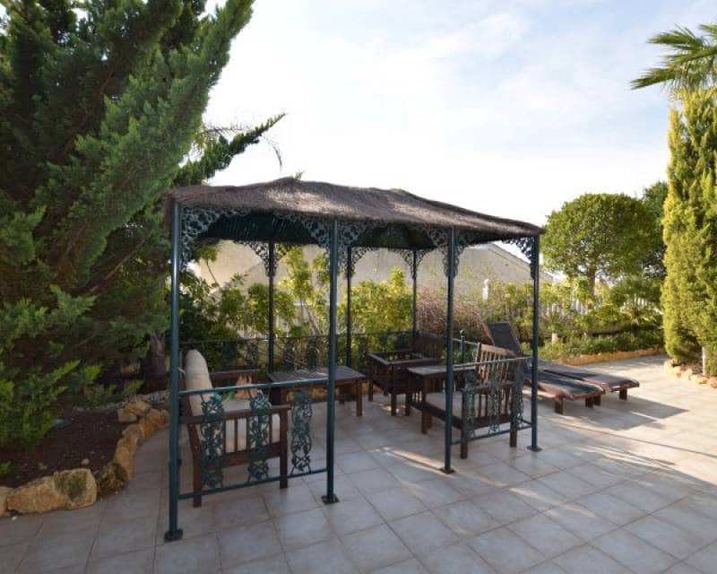 5 bedroom Villa for sale in Ciudad Quesada with pool garage - € 890,000 (Ref: 4338481)