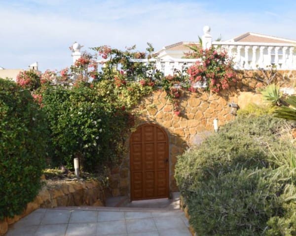 5 chambre Villa/Maison à vendre à Ciudad Quesada, Rojales avec piscine garage - 890 000 € (Ref: 4338481)