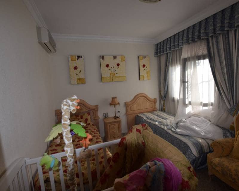 5 bedroom Villa for sale in Ciudad Quesada with pool garage - € 890,000 (Ref: 4338481)