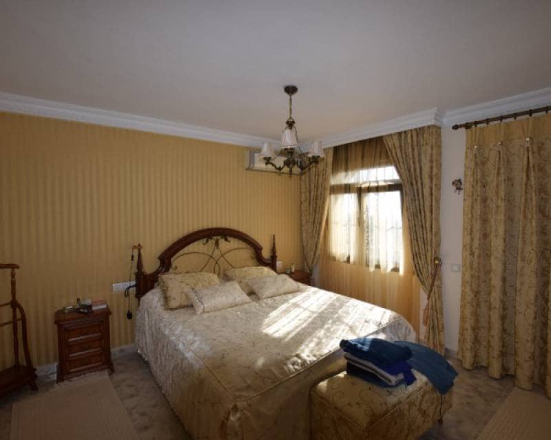 5 bedroom Villa for sale in Ciudad Quesada with pool garage - € 890,000 (Ref: 4338481)