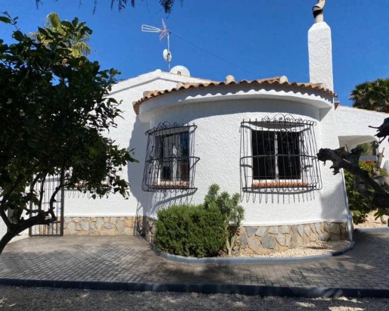 3 Zimmer Villa zu verkaufen in Ciudad Quesada mit Pool - 530.000 € (Ref: 5983517)