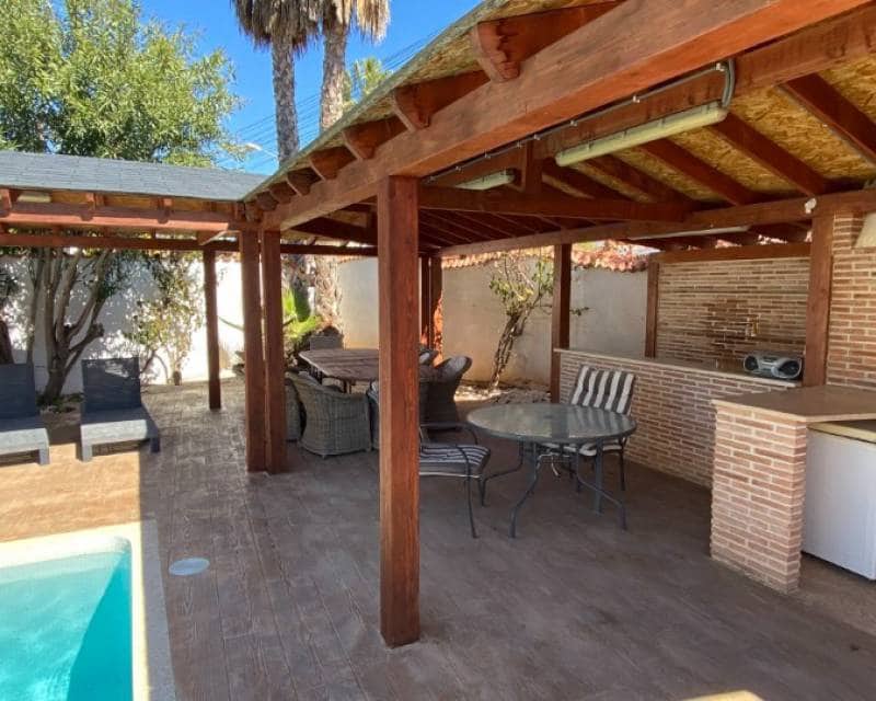 3 Zimmer Villa zu verkaufen in Ciudad Quesada mit Pool - 530.000 € (Ref: 5983517)