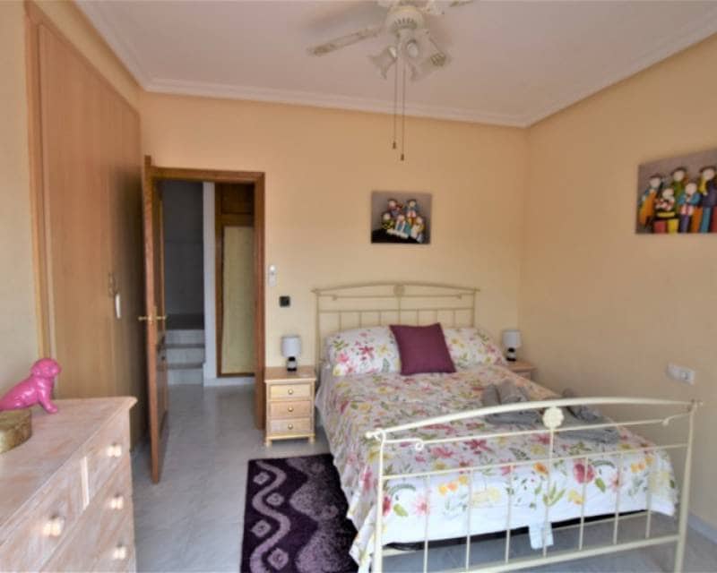 5 sypialnia Willa na sprzedaż w Pueblo Bravo z basenem garażem - 899 000 € (Ref: 7614653)