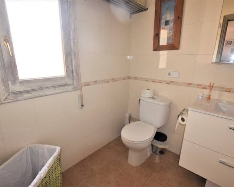 5 sypialnia Willa na sprzedaż w Pueblo Bravo z basenem garażem - 899 000 € (Ref: 7614653)