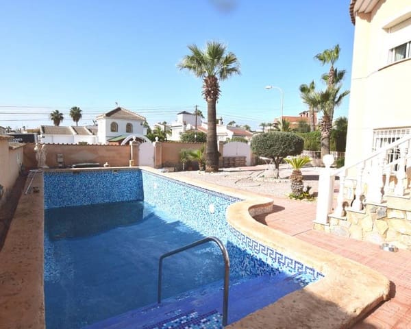 4 Zimmer Villa zu verkaufen in Ciudad Quesada, Rojales mit Pool Garage - 365.000 € (Ref: 8617794)