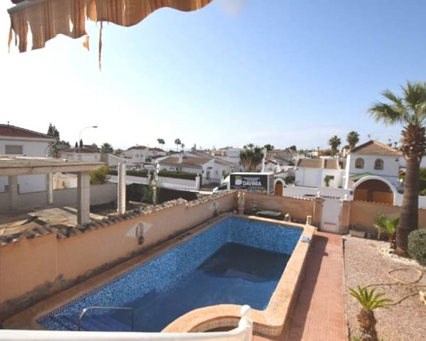 4 Zimmer Villa zu verkaufen in Ciudad Quesada, Rojales mit Pool Garage - 365.000 € (Ref: 8617794)