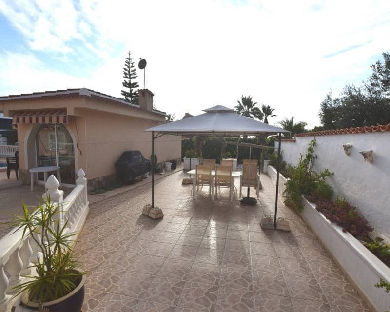 5 bedroom Villa for sale in Ciudad Quesada with pool - € 499,000 (Ref: 8669075)