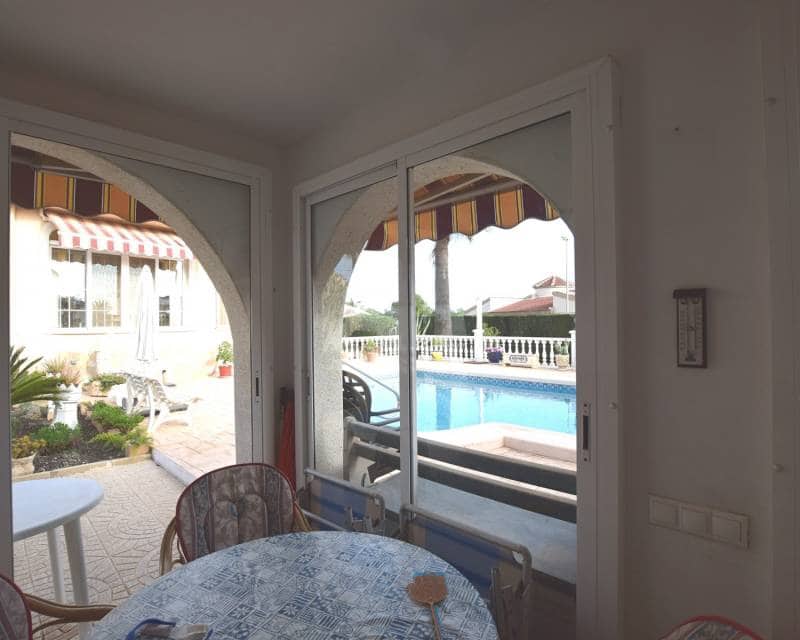 5 bedroom Villa for sale in Ciudad Quesada with pool - € 499,000 (Ref: 8669075)