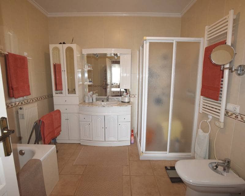 5 bedroom Villa for sale in Ciudad Quesada with pool - € 499,000 (Ref: 8669075)