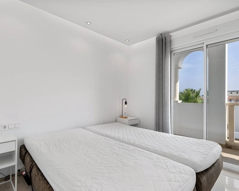 3 camera da letto Appartamento in vendita in Dona Pepa con piscina - 350.000 € (Rif: 8742303)