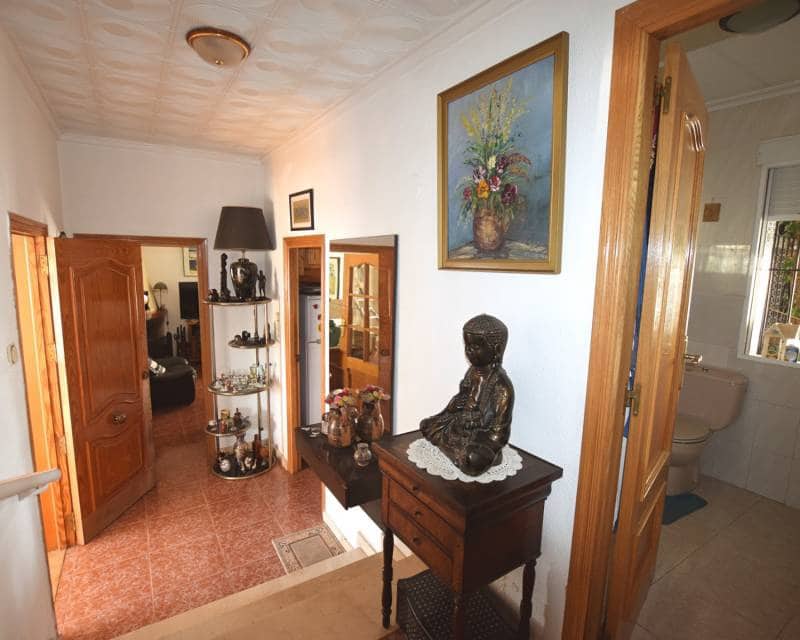 4 bedroom Villa for sale in Ciudad Quesada with pool garage - € 420,000 (Ref: 8800103)