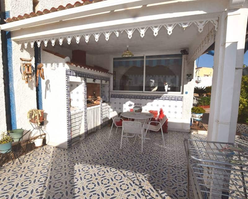 4 bedroom Villa for sale in Ciudad Quesada with pool garage - € 420,000 (Ref: 8800103)